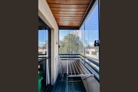 Apartamento à venda com 71m², 3 quartos e 2 vagas Apartamento à venda com 71m², 3 quartos e 2 vagasVaranda da Sala