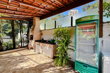 Apartamento à venda com 71m², 3 quartos e 2 vagas Apartamento à venda com 71m², 3 quartos e 2 vagasÁrea comum - Churrasqueira