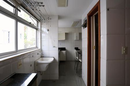Apartamento à venda com 112m², 3 quartos e 2 vagasÁrea de Serviço