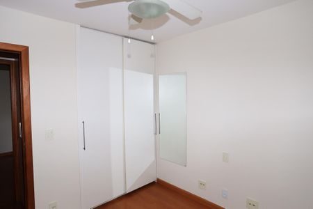 Apartamento à venda com 112m², 3 quartos e 2 vagasQuarto