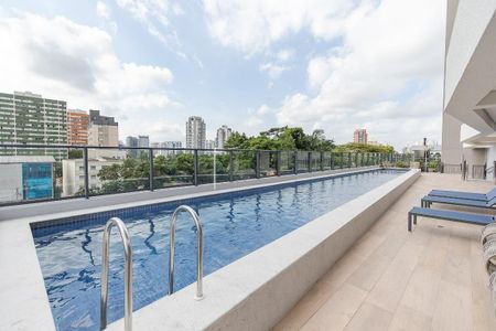 Studio para alugar com 27m², 1 quarto e sem vagaPiscina