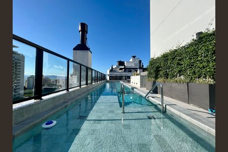Apartamento para alugar com 74m², 1 quarto e 2 vagasÁrea comum - Piscina