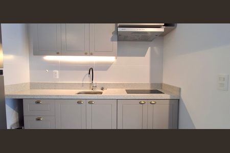 Apartamento para alugar com 74m², 1 quarto e 2 vagasCozinha