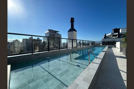 Apartamento para alugar com 74m², 1 quarto e 2 vagasÁrea comum - Piscina