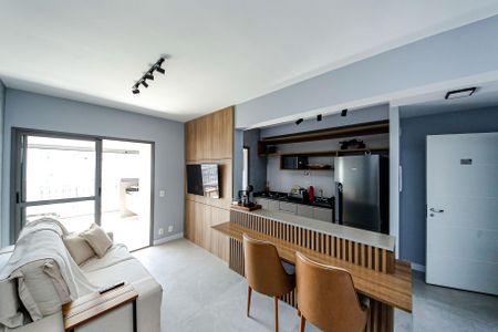 Sala de apartamento para alugar com 2 quartos, 73m² em Vila Independencia, São Paulo