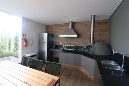 Apartamento para alugar com 73m², 2 quartos e 1 vagaÁrea comum