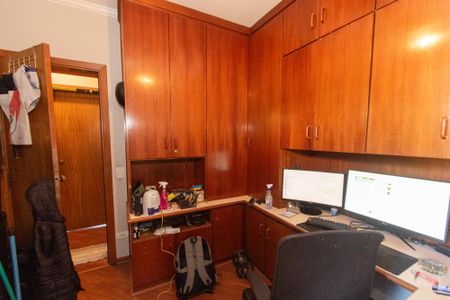 Apartamento para alugar com 147m², 3 quartos e 2 vagasVaranda