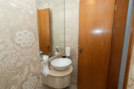 Apartamento para alugar com 147m², 3 quartos e 2 vagasLavabo