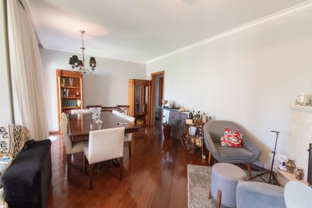 Apartamento para alugar com 147m², 3 quartos e 2 vagasSala