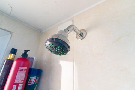 Apartamento à venda com 98m², 3 quartos e 1 vaga Apartamento à venda com 98m², 3 quartos e 1 vagaBanheiro 1 Detalhe