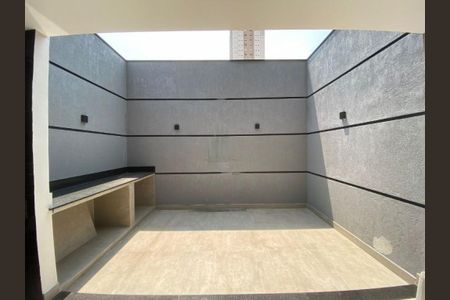 Casa à venda com 130m², 3 quartos e 2 vagas