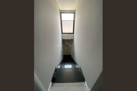 Casa à venda com 130m², 3 quartos e 2 vagas