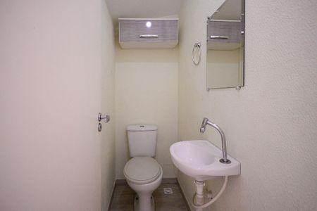 Casa de condomínio à venda com 55m², 2 quartos e 1 vaga Casa de condomínio à venda com 55m², 2 quartos e 1 vagaLavabo