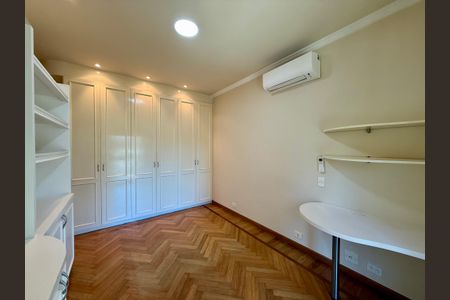Apartamento para alugar com 387m², 4 quartos e 5 vagasSuíte 2