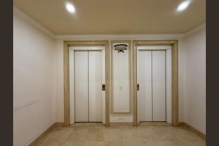 Apartamento para alugar com 387m², 4 quartos e 5 vagasHall Social Apartamento