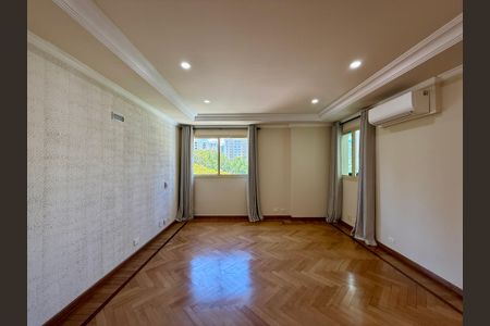 Apartamento para alugar com 387m², 4 quartos e 5 vagasSala