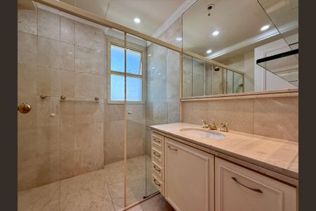 Apartamento para alugar com 387m², 4 quartos e 5 vagasBanheiro 2 Suíte 4