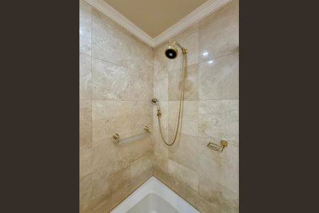 Apartamento para alugar com 387m², 4 quartos e 5 vagasBanheiro 1 Suíte 4