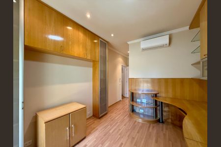 Apartamento para alugar com 387m², 4 quartos e 5 vagasSuíte 1