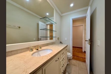 Apartamento para alugar com 387m², 4 quartos e 5 vagasBanheiro Suíte 2