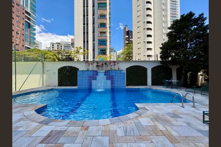 Apartamento para alugar com 387m², 4 quartos e 5 vagasPiscina