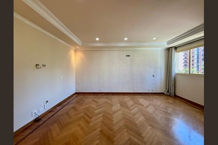Apartamento para alugar com 387m², 4 quartos e 5 vagasSala