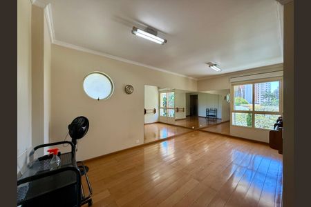 Apartamento para alugar com 387m², 4 quartos e 5 vagasAcademia