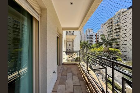 Apartamento para alugar com 387m², 4 quartos e 5 vagasSacada Suíte 3 e 4