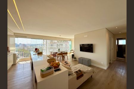 Sala de apartamento à venda com 3 quartos, 81m² em Santo Amaro, São Paulo