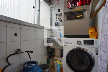 Apartamento à venda com 140m², 2 quartos e 1 vagaÁrea de Serviço