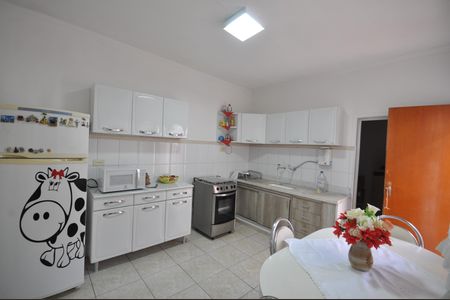 Casa à venda com 100m², 2 quartos e 1 vagaCozinha