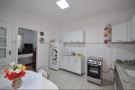 Casa à venda com 100m², 2 quartos e 1 vagaCozinha