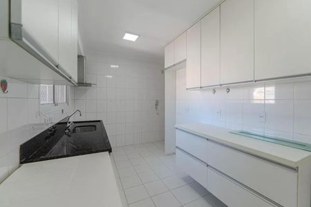 Apartamento à venda com 139m², 3 quartos e 2 vagas Apartamento à venda com 139m², 3 quartos e 2 vagasCozinha