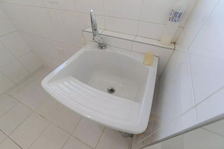 Apartamento à venda com 139m², 3 quartos e 2 vagas Apartamento à venda com 139m², 3 quartos e 2 vagasLavanderia