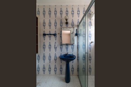 Casa para alugar com 350m², 5 quartos e 6 vagasBanheiro da Suíte