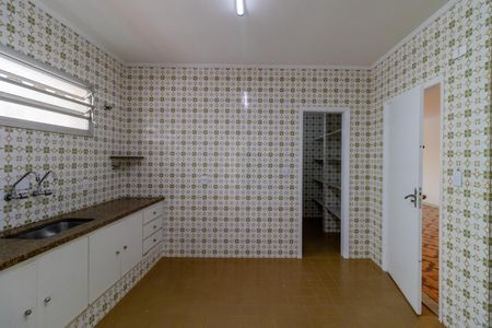 Casa para alugar com 350m², 5 quartos e 6 vagasCozinha