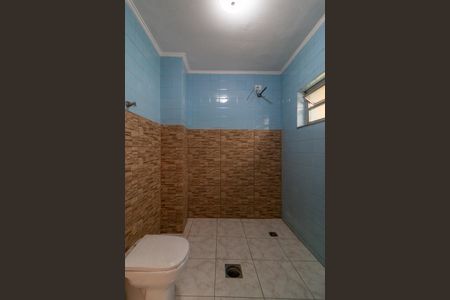 Casa para alugar com 350m², 5 quartos e 6 vagasGaragem - Banheiro