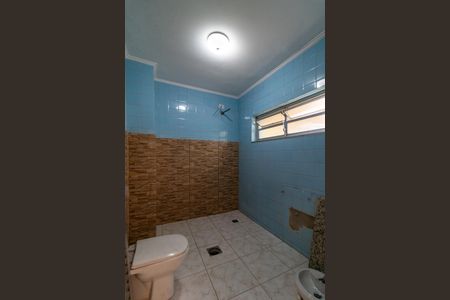 Casa para alugar com 350m², 5 quartos e 6 vagasGaragem - Banheiro