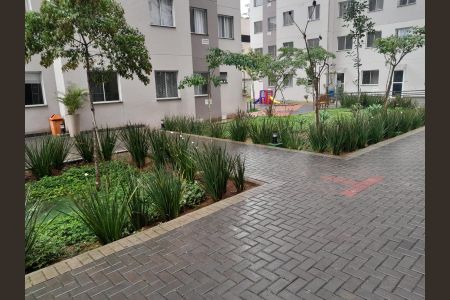 Apartamento à venda com 37m², 2 quartos e sem vagaÁrea comum