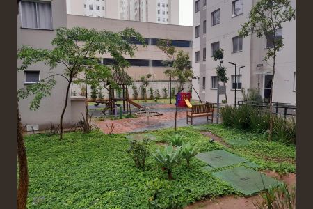 Apartamento à venda com 37m², 2 quartos e sem vagaÁrea comum