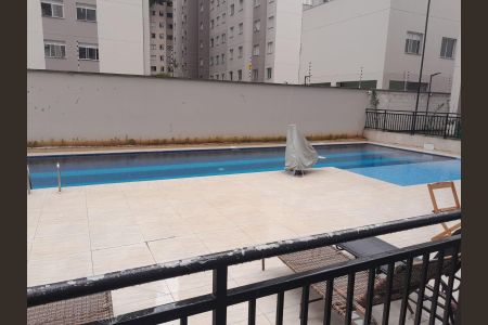 Apartamento à venda com 37m², 2 quartos e sem vagaÁrea comum