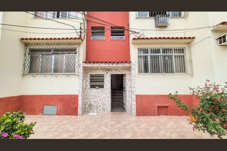 Apartamento para alugar com 32m², 1 quarto e sem vagaFrente do prédio 