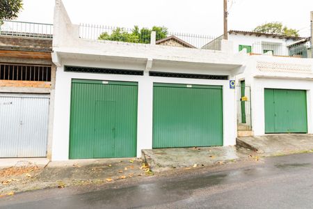 Casa à venda com 138m², 3 quartos e 2 vagas Casa à venda com 138m², 3 quartos e 2 vagasGaragem