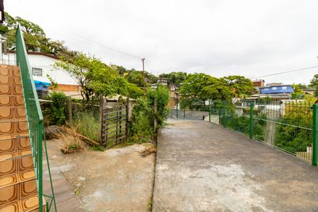 Casa à venda com 138m², 3 quartos e 2 vagas Casa à venda com 138m², 3 quartos e 2 vagasQuintal