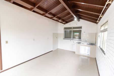Casa à venda com 138m², 3 quartos e 2 vagas Casa à venda com 138m², 3 quartos e 2 vagasCozinha