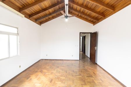 Casa à venda com 138m², 3 quartos e 2 vagas Casa à venda com 138m², 3 quartos e 2 vagasSala de Jantar