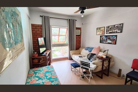 Casa de condomínio à venda com 347m², 4 quartos e 4 vagasQuarto 1