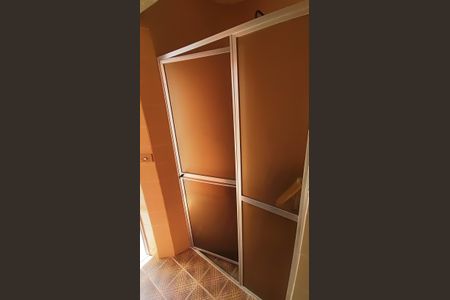 Casa de condomínio à venda com 347m², 4 quartos e 4 vagasBanheiro da Piscina 