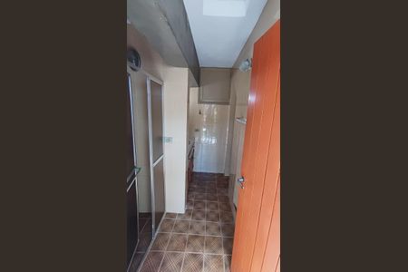 Casa de condomínio à venda com 347m², 4 quartos e 4 vagasBanheiro da Piscina 