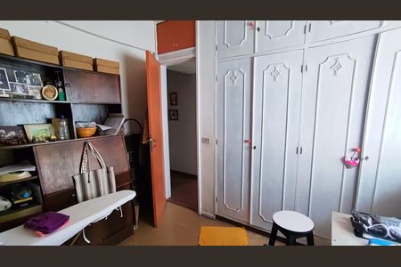 Casa de condomínio à venda com 347m², 4 quartos e 4 vagasQuarto 3